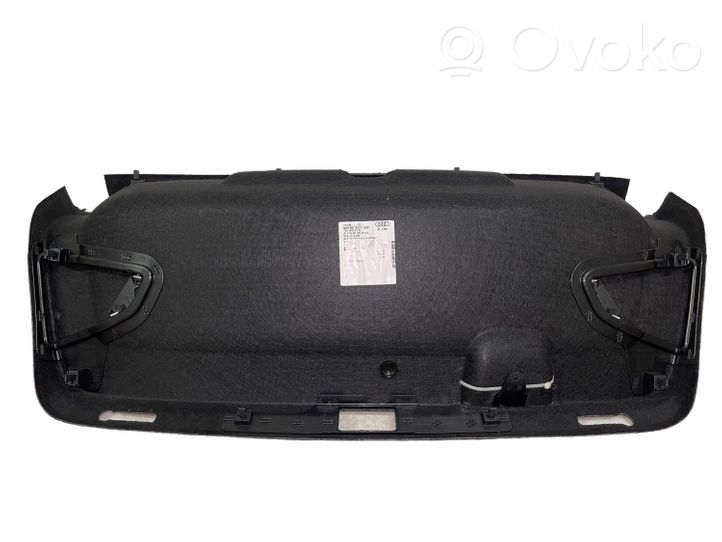 Audi A4 S4 B9 Moldura de la puerta trasera 8W5867975F