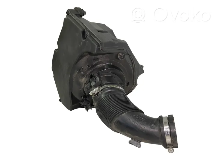 Audi A5 Obudowa filtra powietrza 8W0133835P