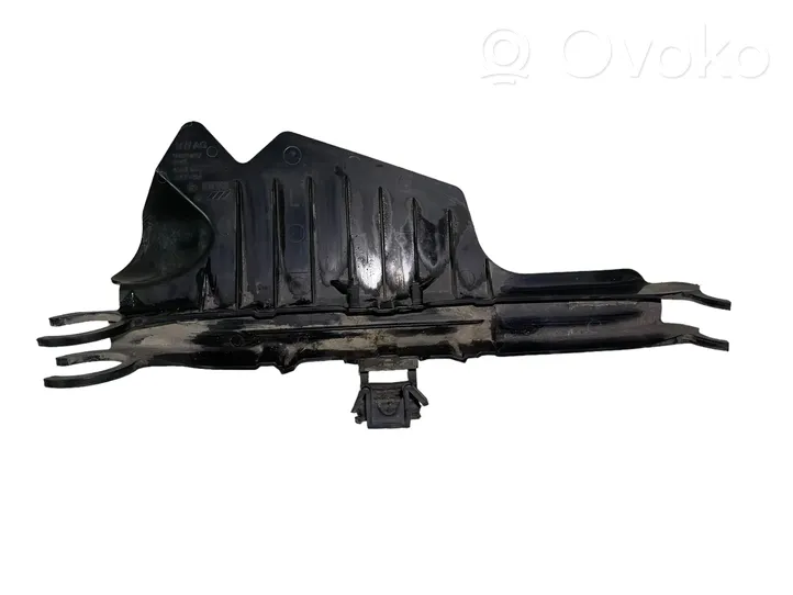 Audi A5 Osłona tylna podwozia 8W0505561