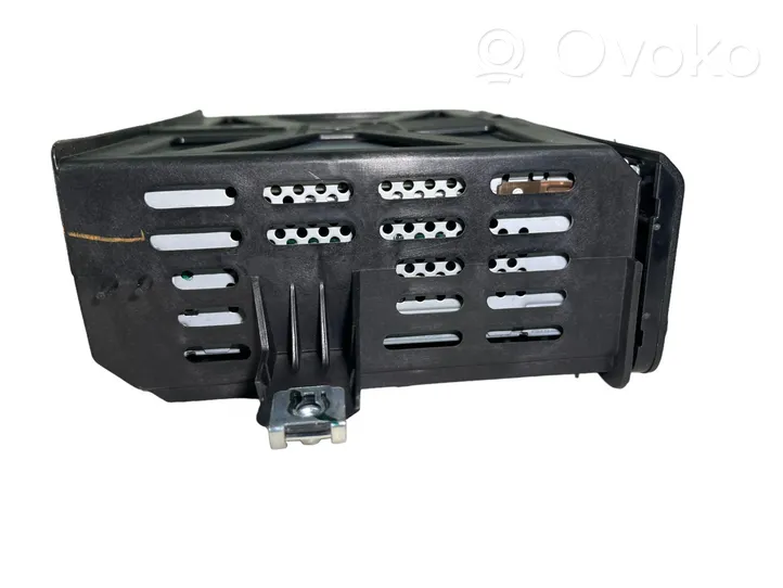 Audi A5 Panel radia 8W2035043A