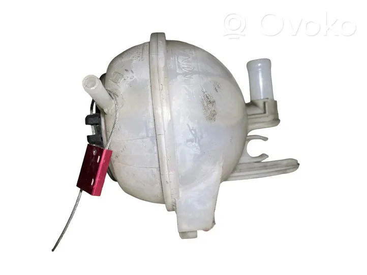 Volkswagen Golf VII Coolant expansion tank/reservoir 5Q0010001A