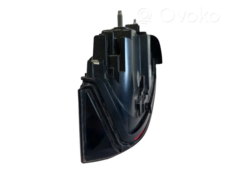 Audi A4 S4 B9 Lampy tylnej klapy bagażnika 8W9945094D