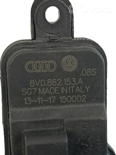 Audi A4 S4 B9 Degalų bako dangtelio spynos varikliukas 8V0862153A