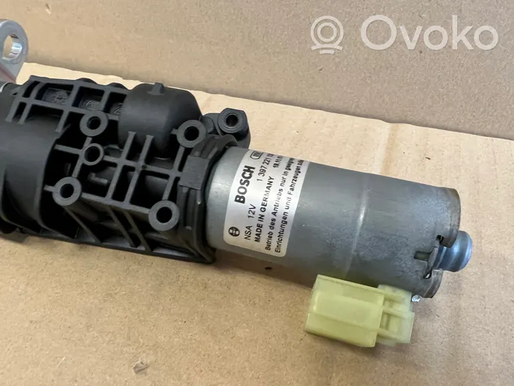 Audi A4 S4 B9 Moteur ouverture de coffre 8W9827851A