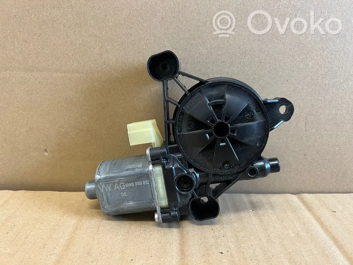 Audi A4 S4 B9 Moteur de lève-vitre de porte arrière 8W0959812