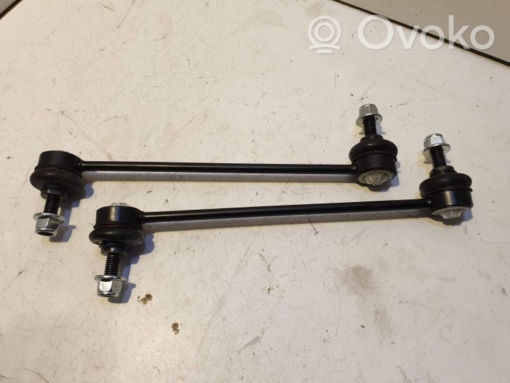 Ford Mondeo Mk III Priekinė stabilizatoriaus traukė 5607398SX