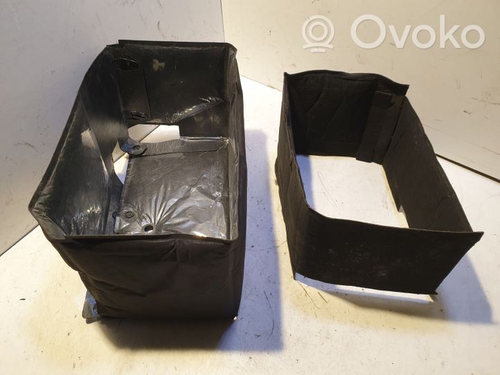 Opel Vectra C Couvercle batterie 24465046