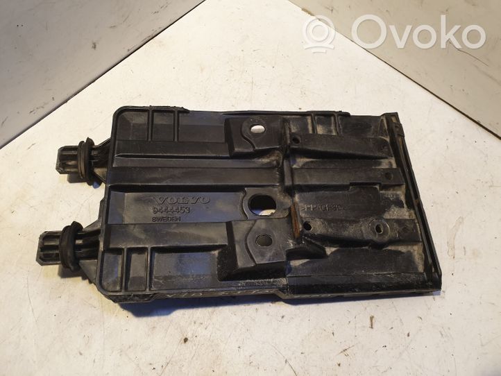 Volvo S70  V70  V70 XC Vassoio batteria 9444453