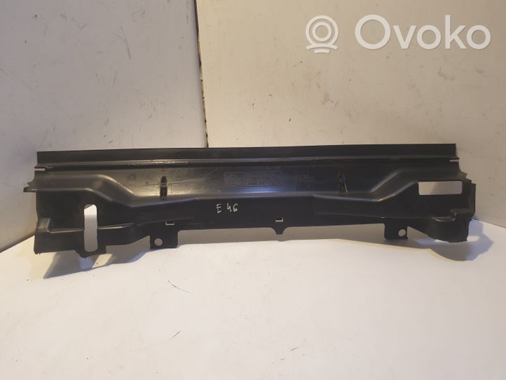 BMW 3 E46 Pannello di supporto del radiatore (usato) 8211467