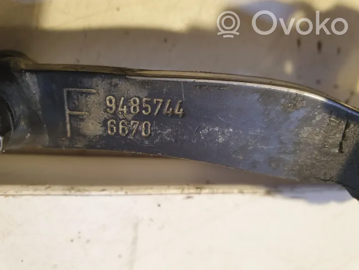 Volvo S80 Front door check strap stopper 9485744