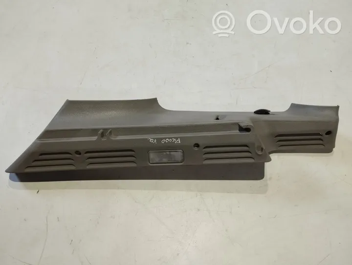 Citroen Xsara Picasso Panneau, garniture de coffre latérale 9630262377