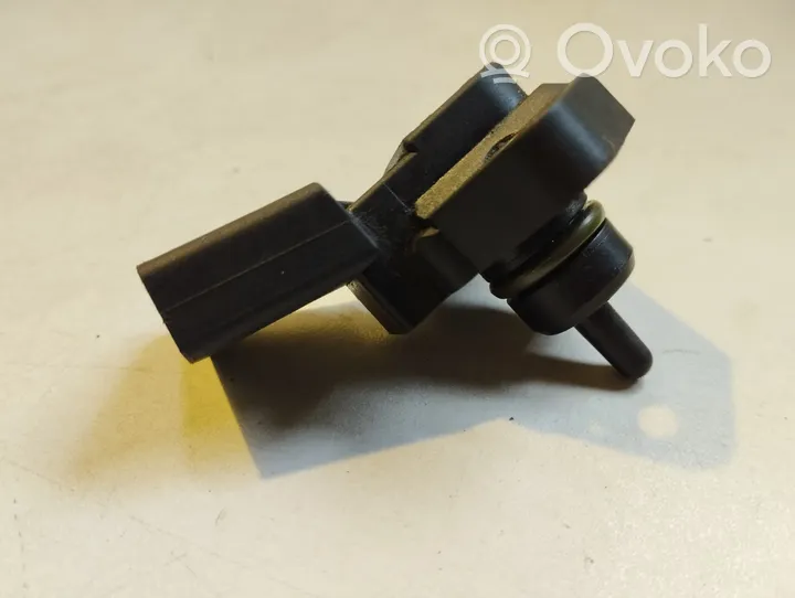 Audi A4 S4 B5 8D Air pressure sensor 038906051