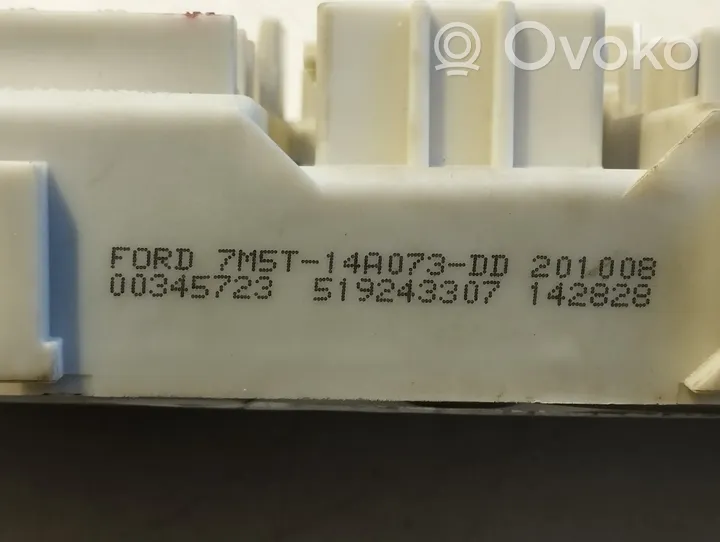 Ford Focus Fuse box set 8M5T14014