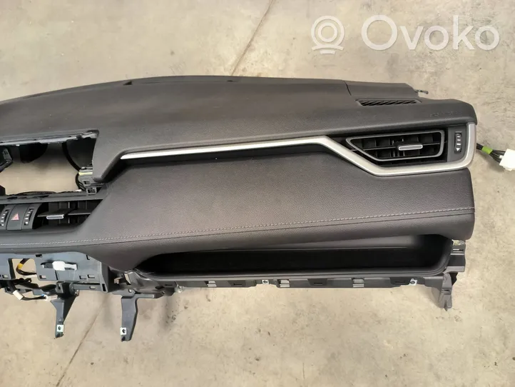 Toyota RAV 4 (XA50) Deska rozdzielcza 