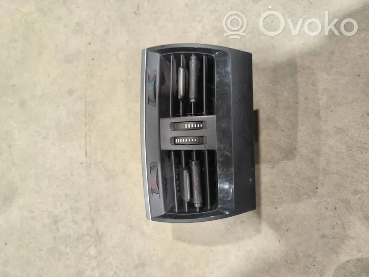 BMW X6 F16 Griglia di ventilazione centrale cruscotto 9252013