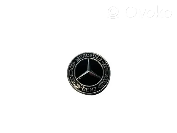 Mercedes-Benz C W205 Muut logot/merkinnät A0008173305