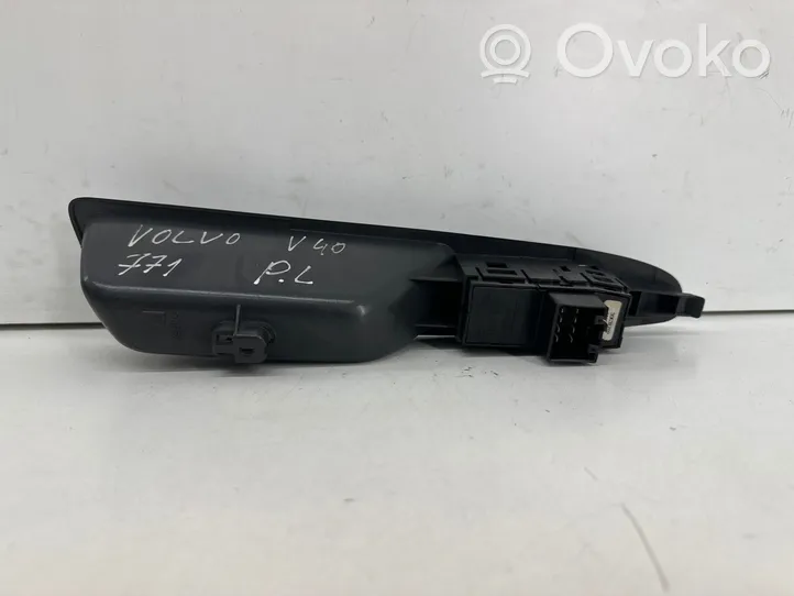 Volvo S40, V40 Interruttore di controllo dell’alzacristalli elettrico 30638702