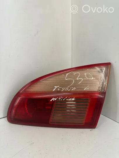 Toyota Avensis T220 Tailgate rear/tail lights 89022025