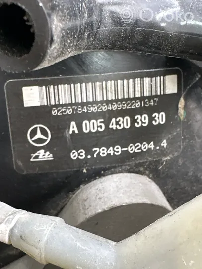 Mercedes-Benz CLK A209 C209 Bomba de freno 03784902044