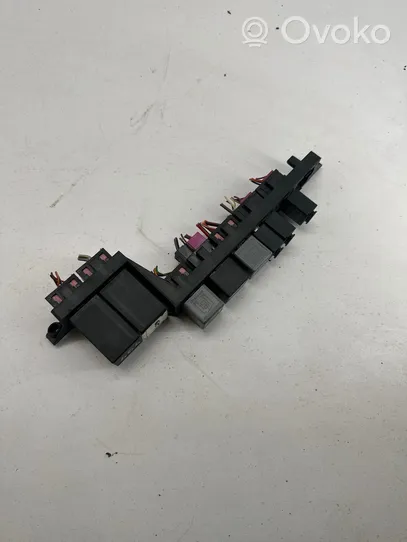 Volkswagen Phaeton Fuse module 