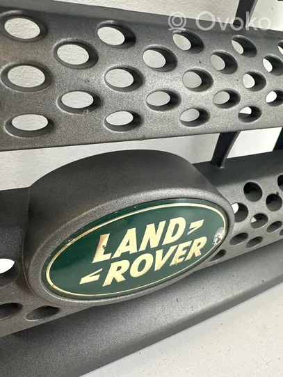 Land Rover Range Rover Sport L320 Передняя решётка DHB500390
