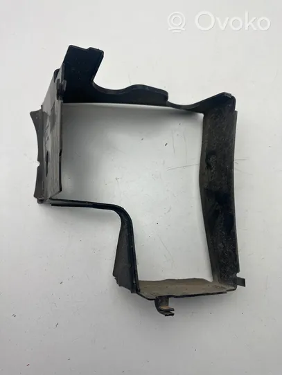 Audi A3 S3 8V Déflecteur d'air de radiateur de refroidissement 8V0117339