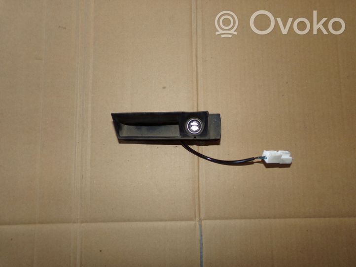 KIA Opirus Tailgate/trunk/boot exterior handle 