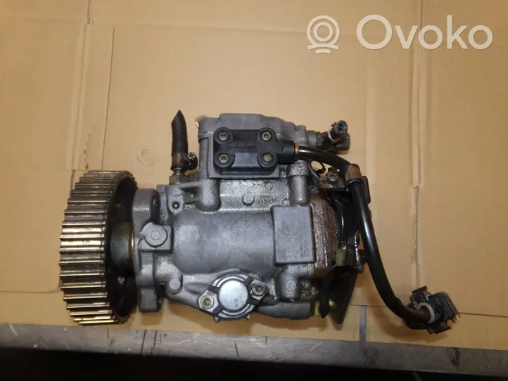 Volkswagen PASSAT B4 Polttoaineen ruiskutuksen suurpainepumppu 028130110h