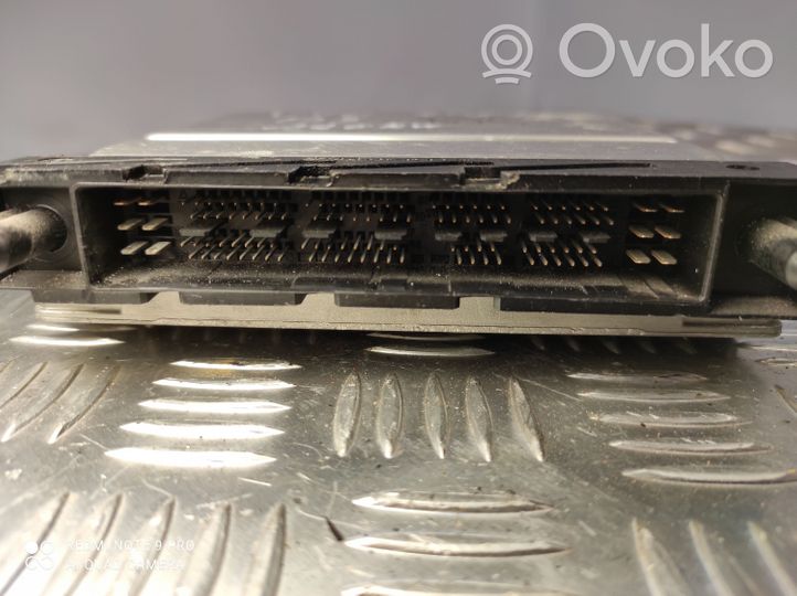 Volvo V70 Sterownik / Moduł ECU 0281010319