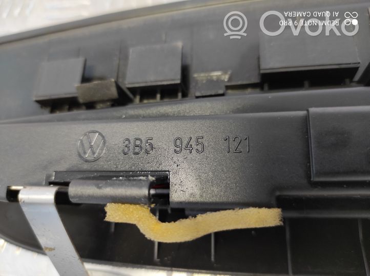 Volkswagen PASSAT B5 Luce d’arresto centrale/supplementare 3B5945121