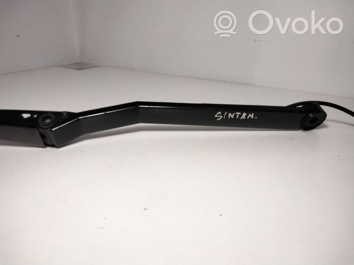Opel Sintra Front wiper blade arm 89813564