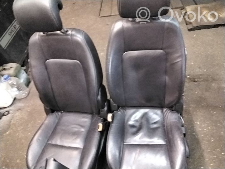 Chevrolet Captiva Juego interior 