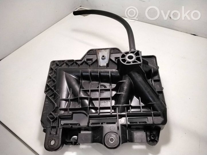 Volkswagen Polo IV 9N3 Vassoio batteria 6Q0915331D