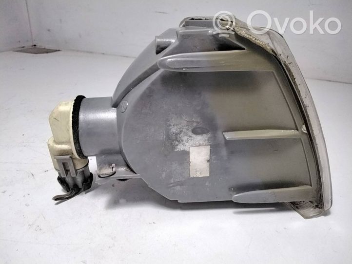 Renault 19 Indicatore di direzione anteriore 015511511LC