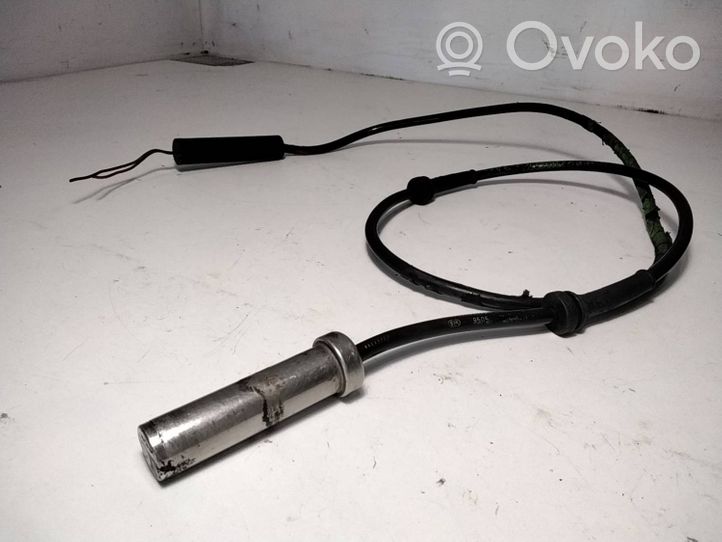 Mercedes-Benz Sprinter W901 W902 W903 W904 ABS brake wheel speed sensor 0265004009