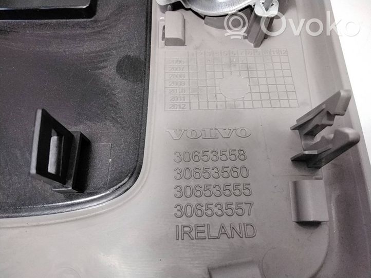 Volvo V50 Luz del asiento delantero 30653558