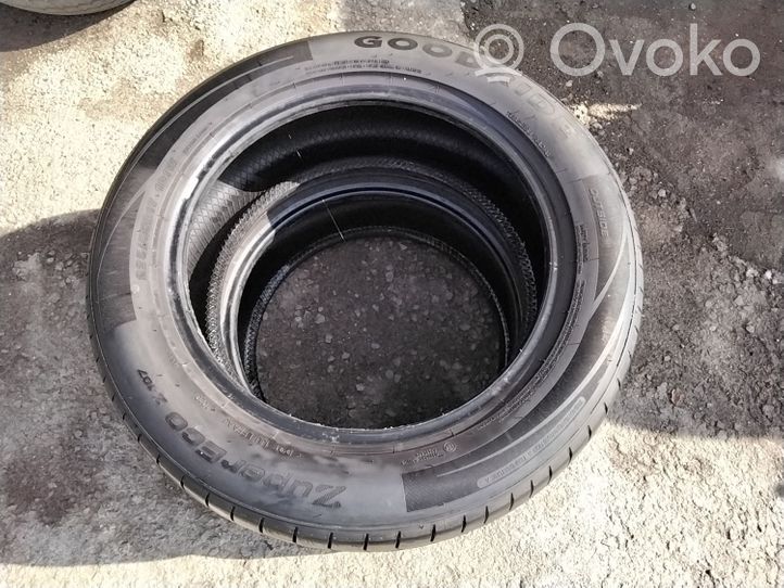 Volvo V70 R17 summer tire 22555R17