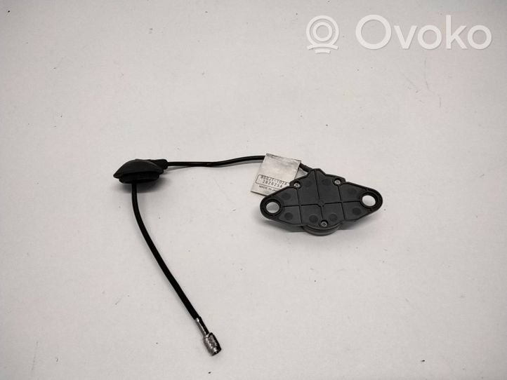 BMW X5 E53 Antena aérea GPS 65908381206