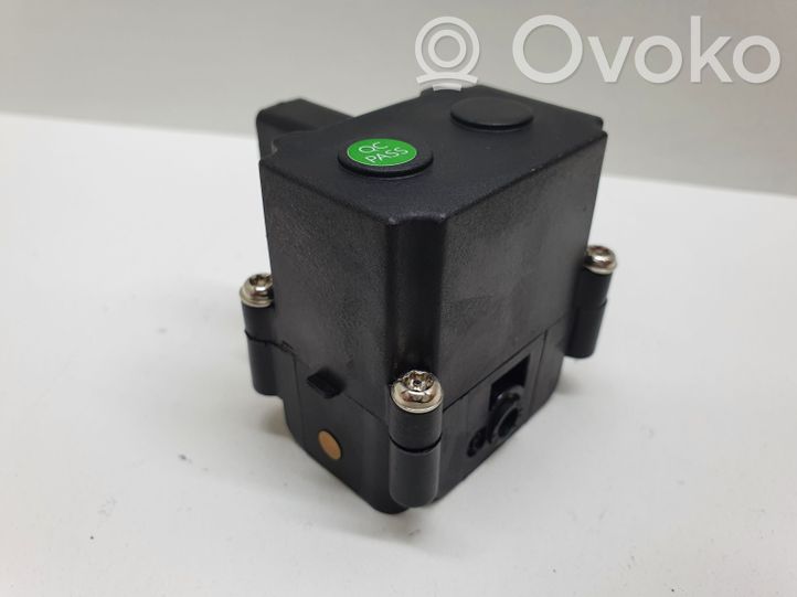 6864215 BMW 5 F10 F11 Air suspension valve block, 60.00 € RRR