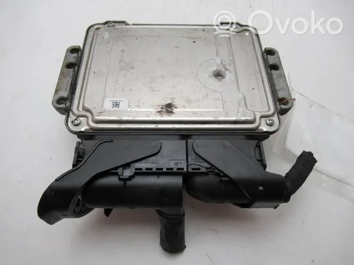 Hyundai ix20 Engine control unit/module ECU 0281017331