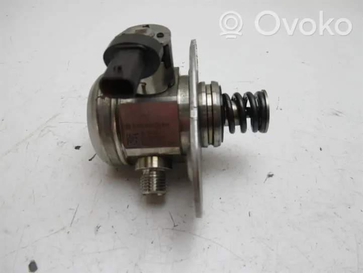 BMW 2 F22 F23 Pompe d'injection de carburant à haute pression 7642466