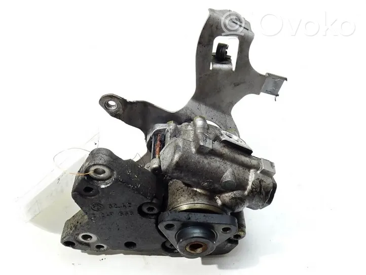 BMW 3 E46 Vairo stiprintuvo siurblys 2247556