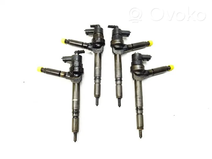 Opel Astra H Set di iniettori 0445110175