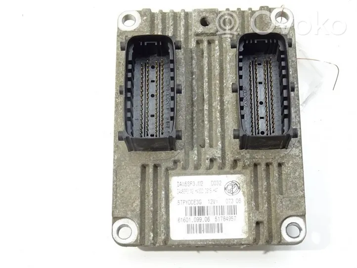 Fiat Grande Punto Komputer / Sterownik ECU silnika 51784957