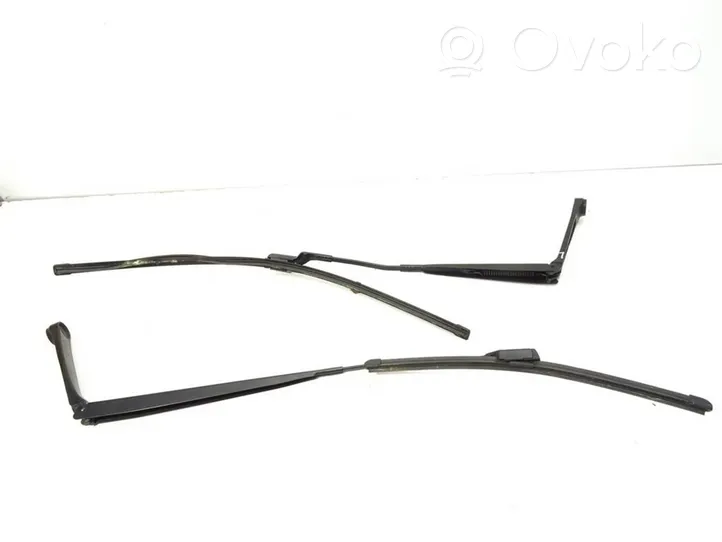 Fiat Tipo Front wiper blade arm 