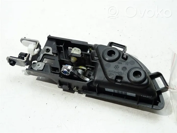 Honda CR-V Rear door interior handle 