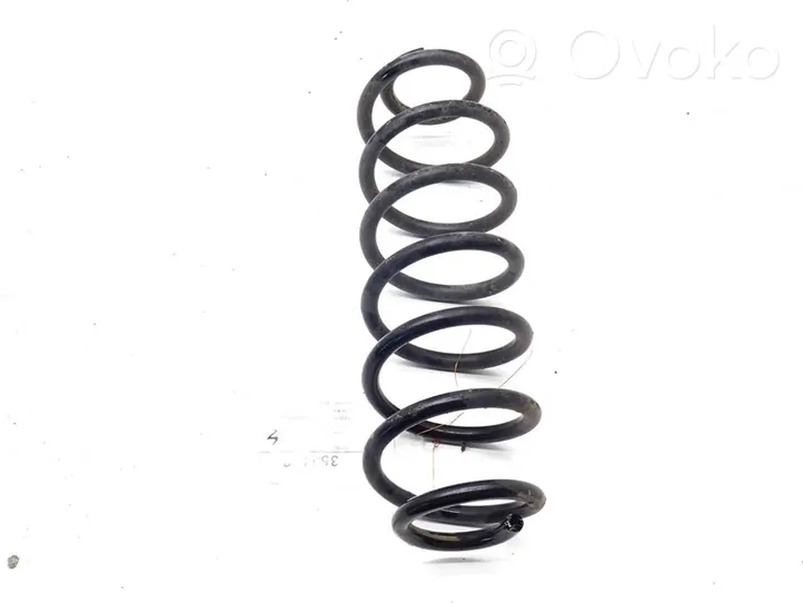 Volkswagen Jetta VI Rear coil spring 