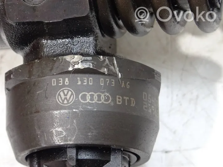 Volkswagen PASSAT B5.5 Set di iniettori 038130073AG