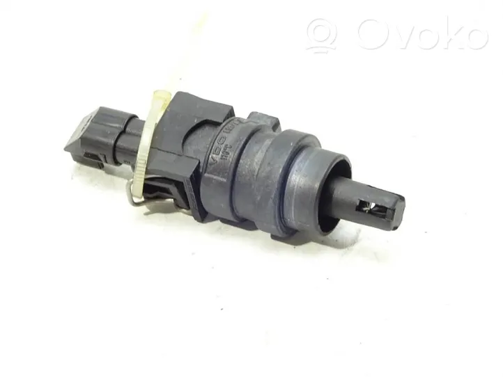 Volkswagen Bora Sonde température extérieure 028906081