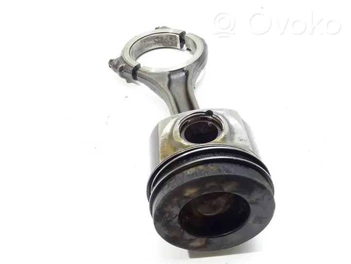 Volkswagen Touareg II Piston avec bielle CVVA